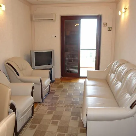 Boris Apartment
